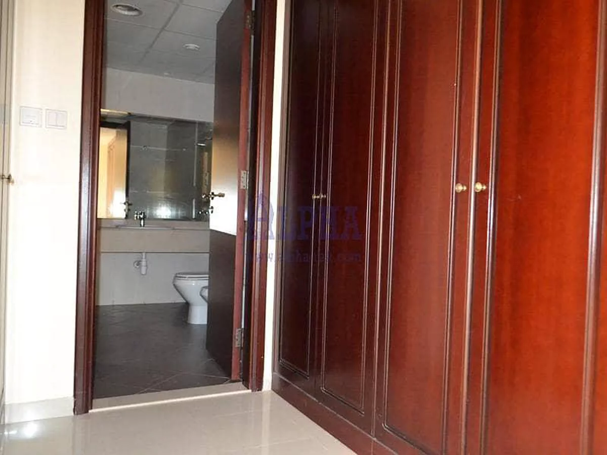 Upcoming 3 Bedroom Apartment Lovely View!-8-8