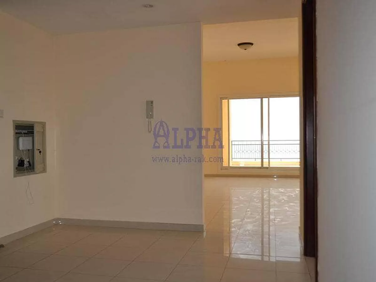 Upcoming 3 Bedroom Apartment Lovely View!-6-6