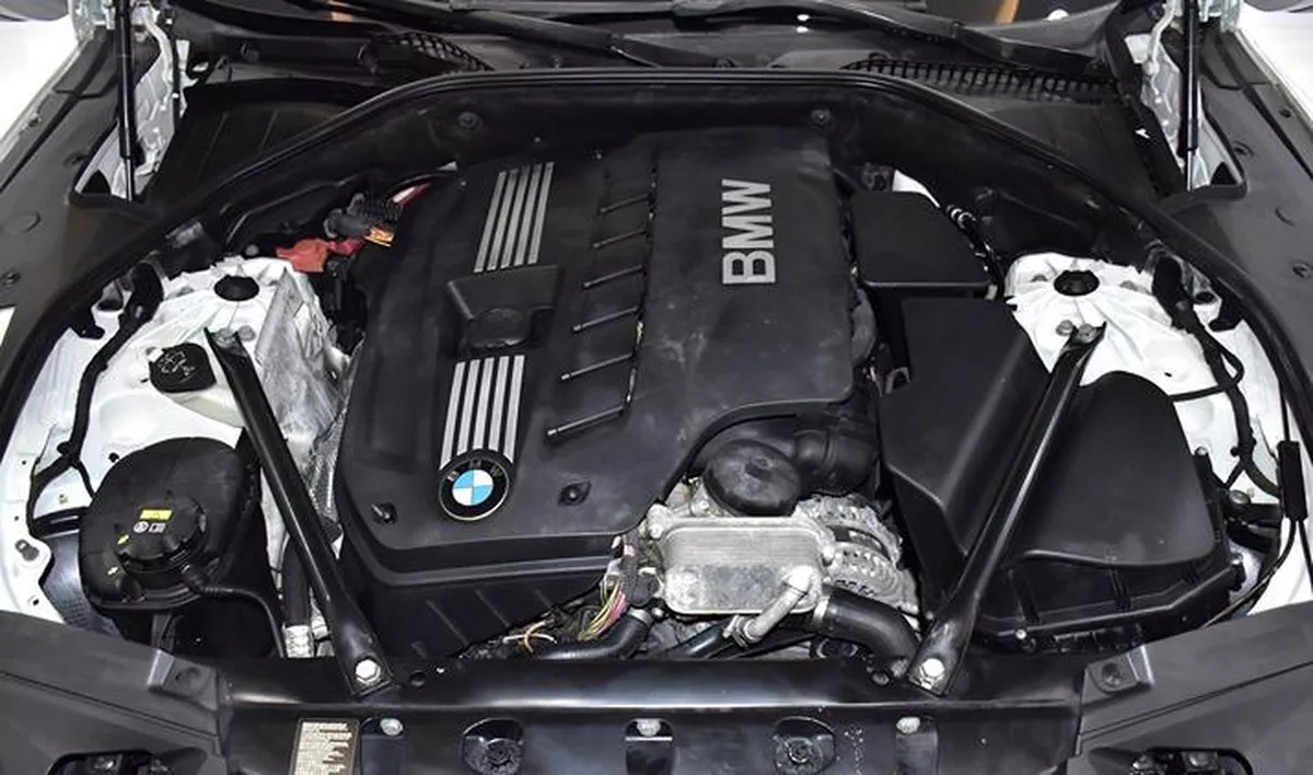 BMW 730Li ( 2015 Model ) in White Color GCC Specs-2-2