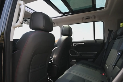 1,870 AED - FREE WARRANTY SERVICE - DEFENDER KIT - JETOUR T2 LUXURY-16