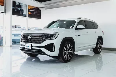 VOLKSWAGEN WARRANTY JAN 2027 / UNLIMITED KMS | GCC | R-LINE 2.0L | AED 2,580 PM-0