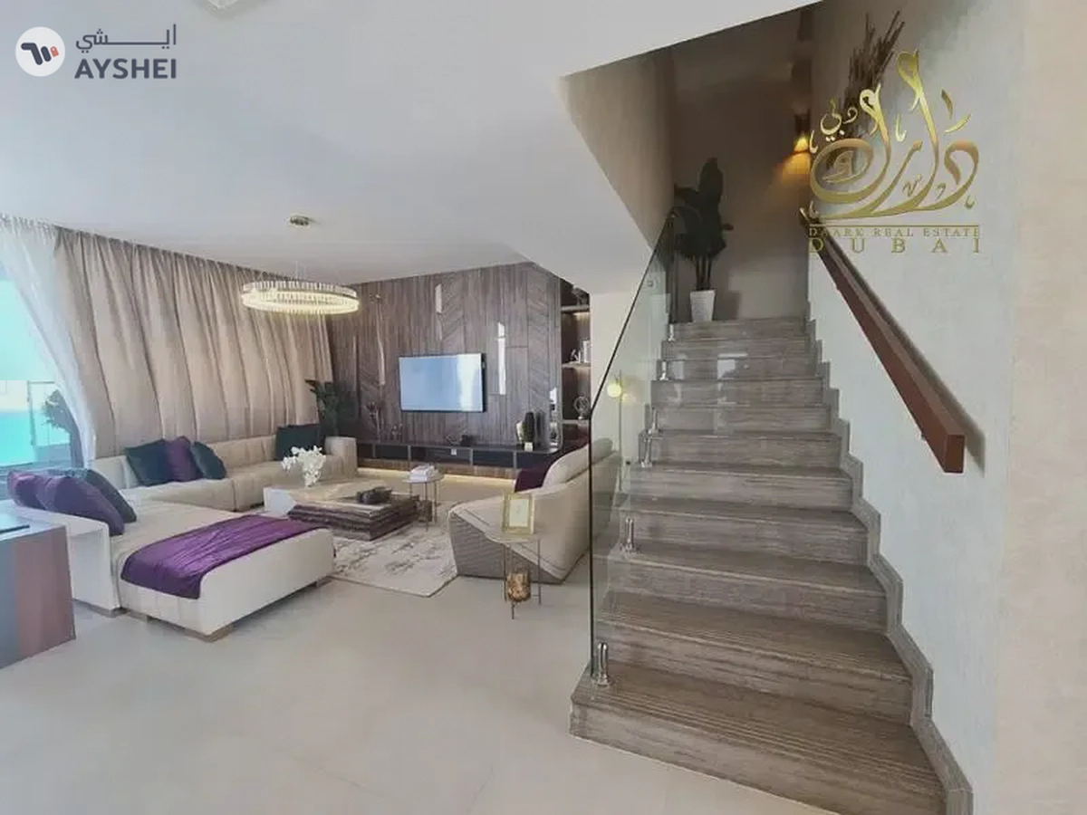 Furnished 5BR villa-4 years Post Payments-On Beach