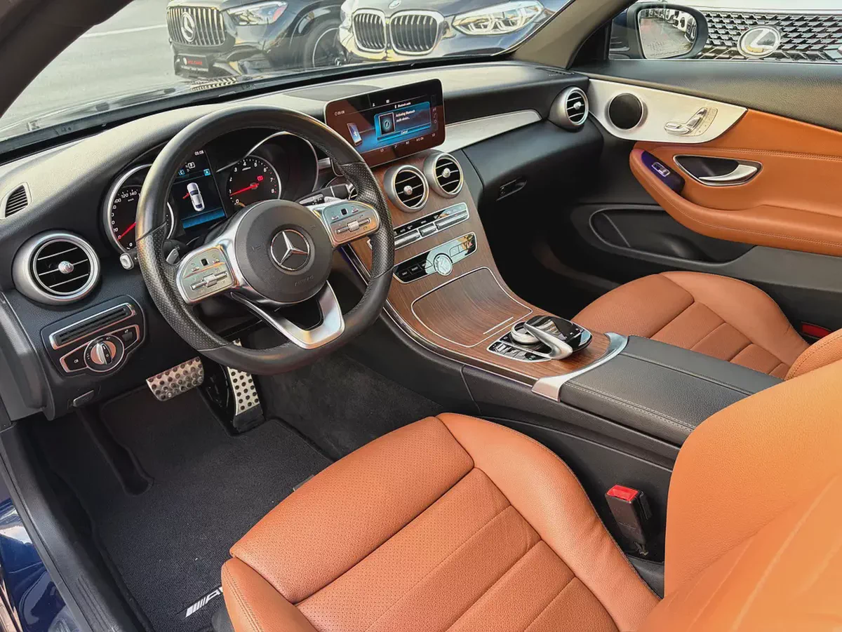 2019. C200. Low mileage. Gcc spec.-10-10