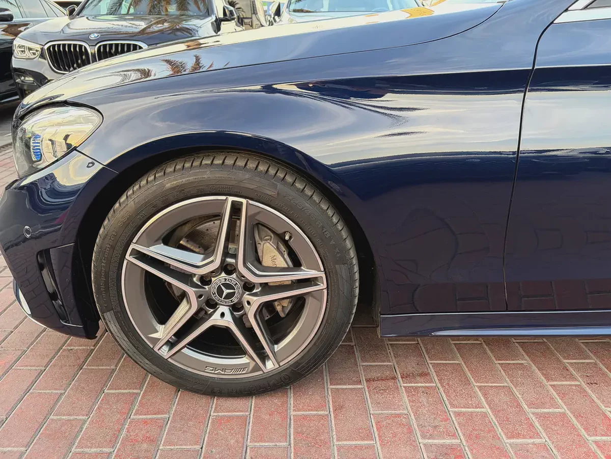 2019. C200. Low mileage. Gcc spec.-3-3