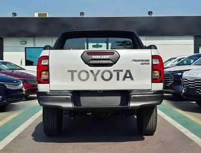 Toyota Hilux ADVENTURE Toyota Hilux DC Adventure 4.0L Petrol 2026-5