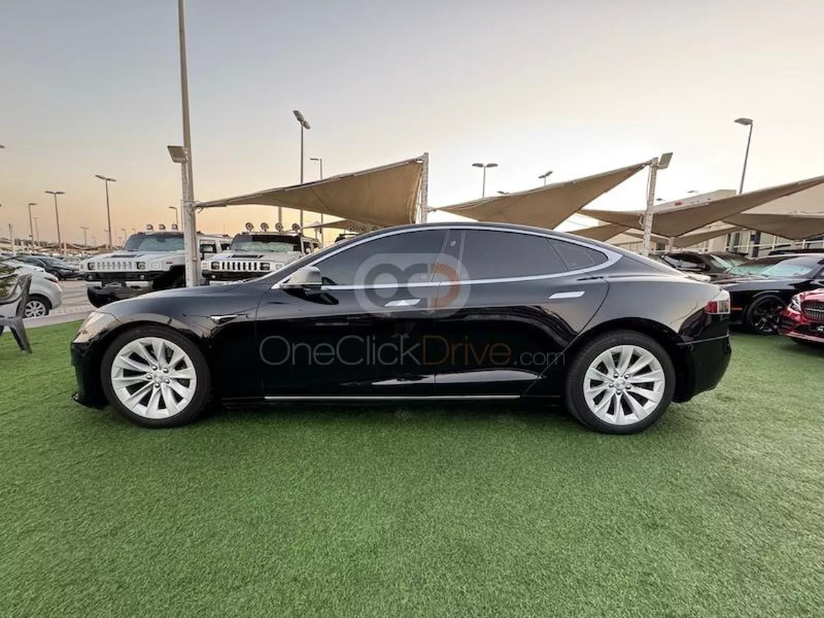 Buy Tesla Model S 75D 2017 in Sharjah-3-3