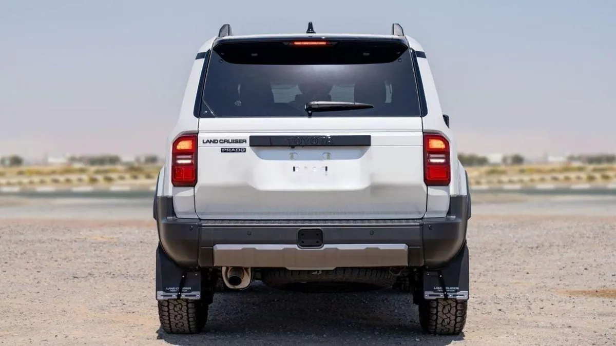 Toyota Prado ADVENTURE 1ST EDITION 250 2.8D AT FIRST EDITION MY2025-4-0