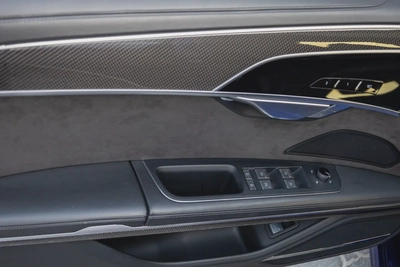 Audi S8 2020-15