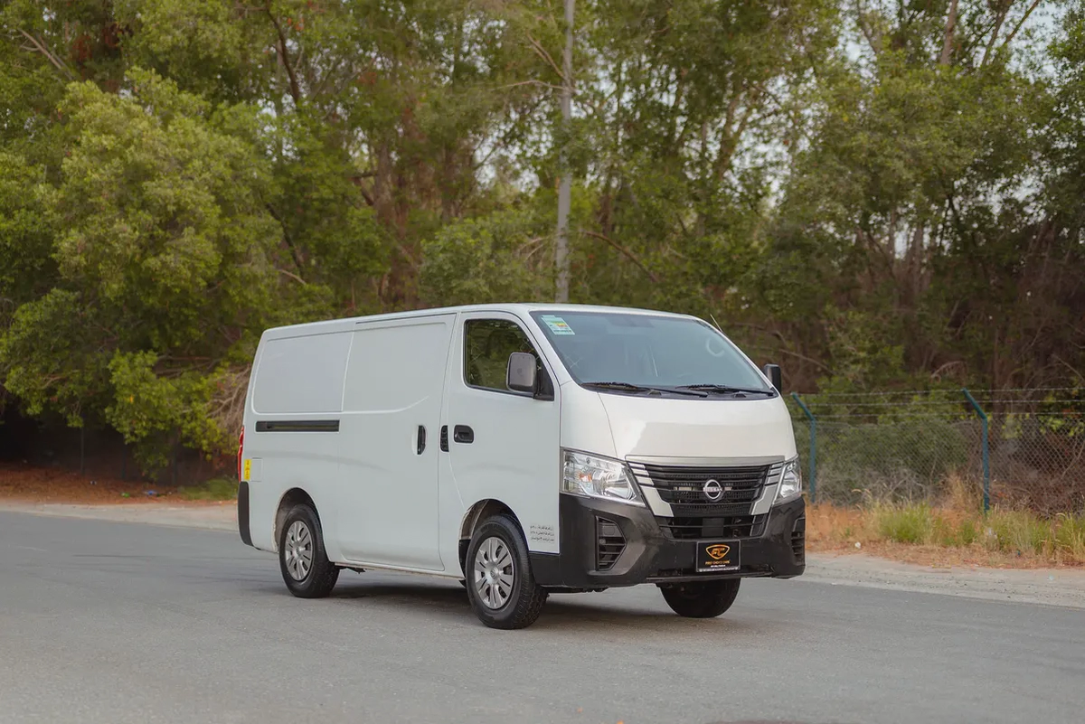 Nissan Urvan | Automatic | Standard Roof Delivery Van | GCC Specs | Ref#N45070-1-1