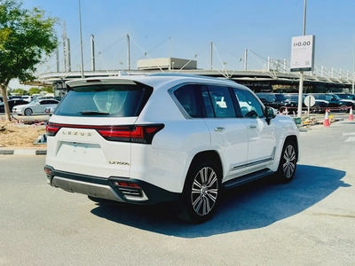 LX700h 3.5L Hybrid GCC Specs  Brand New for Export-3