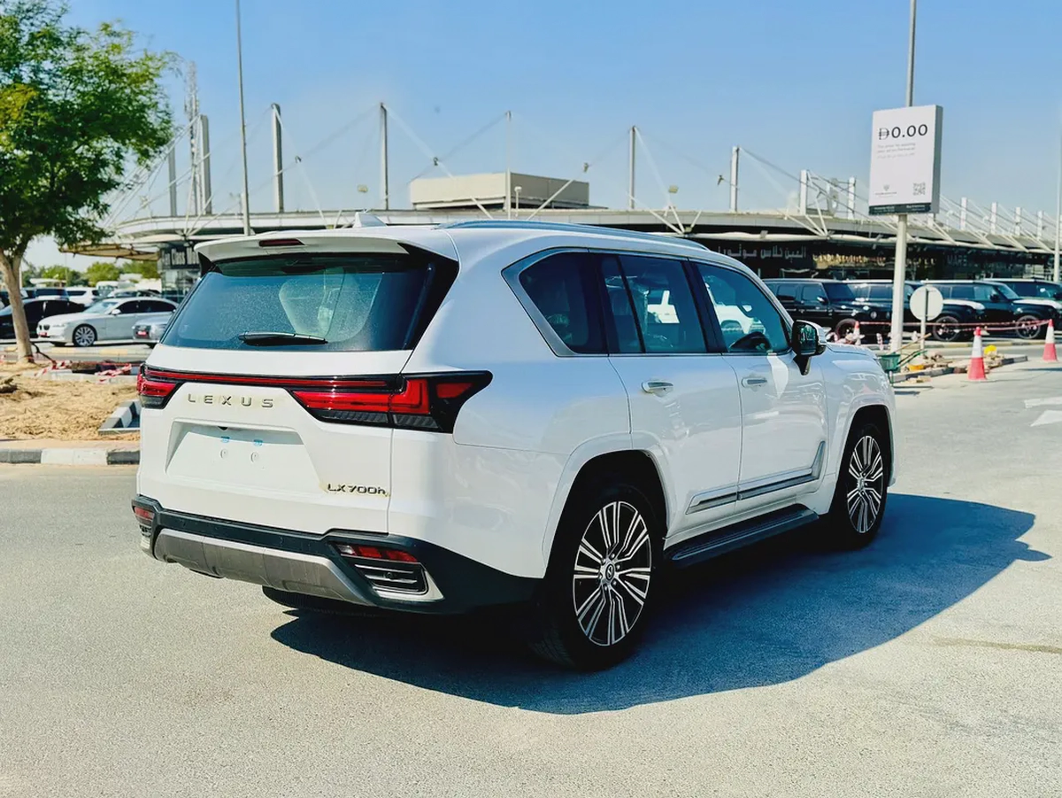 LX700h 3.5L Hybrid GCC Specs  Brand New for Export-3-3