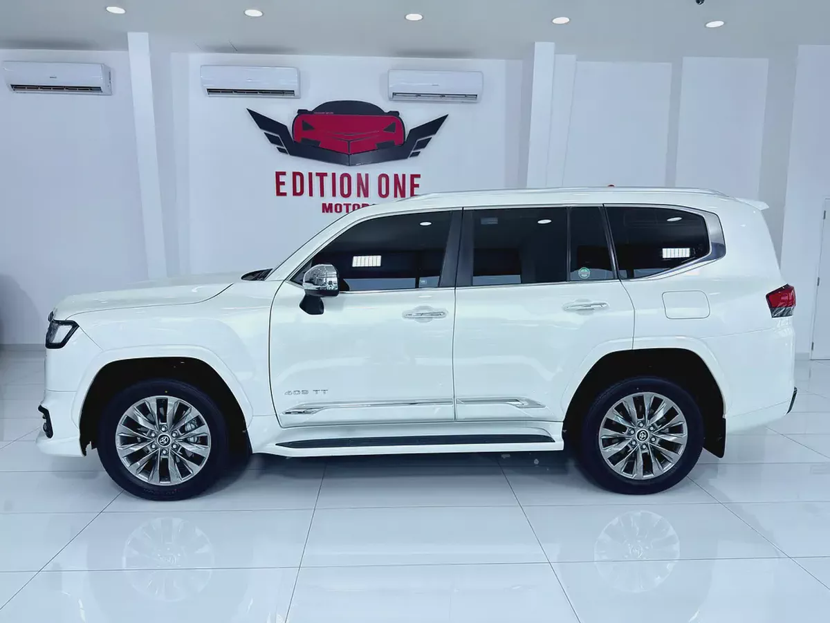 Land Cruiser VXR 2024 Twin Turbo agency warranty-3-3