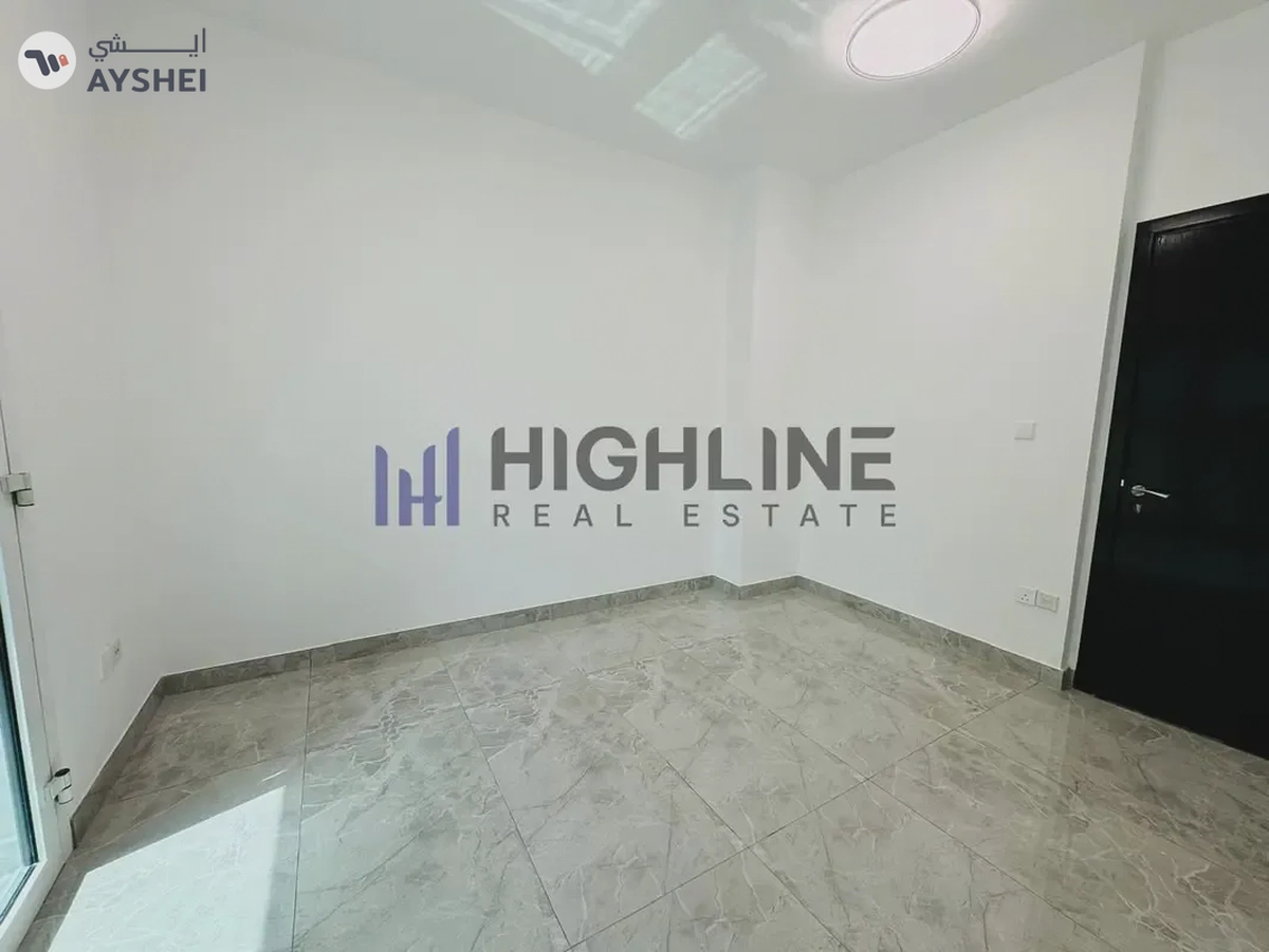 Fully Renovated 4 Bedroom Cozy |Townhouse For Sale