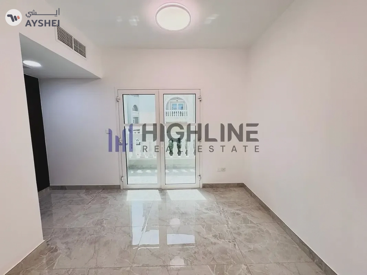 Fully Renovated 4 Bedroom Cozy |Townhouse For Sale