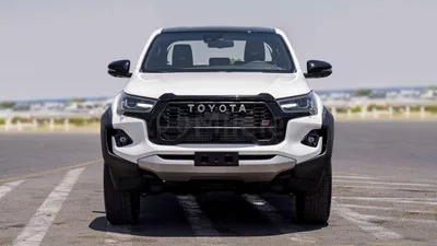 Toyota Hilux GR SPORT-1