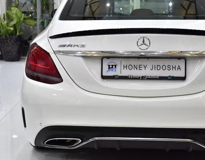 Mercedes Benz C200 ( 2019 Model ) in White Color GCC Specs-2
