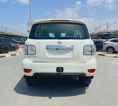 Nissan Patrol SE P2 2019 - GCC Specs - Well Maintained-6
