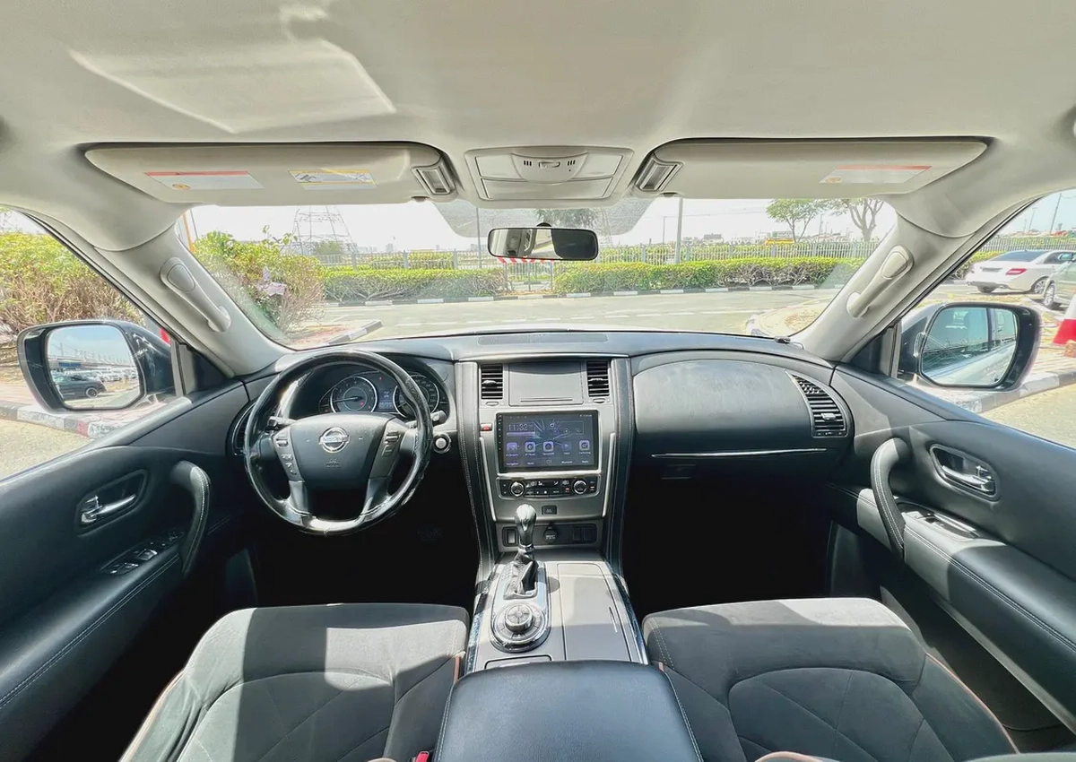 Nissan Patrol SE P2 2019 - GCC Specs - Well Maintained-12-12