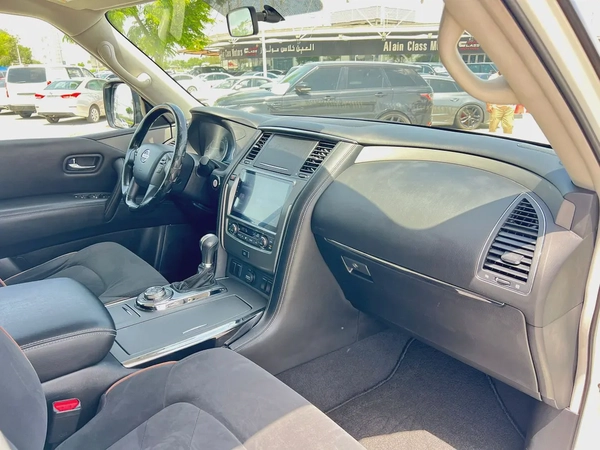 Nissan Patrol SE P2 2019 - GCC Specs - Well Maintained