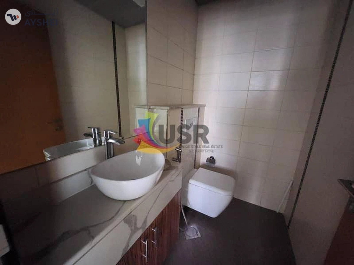 READY TO MOVE IN FOR 65K 1BR W/ 2 BALCONIES FAMILY BLDG-10-10