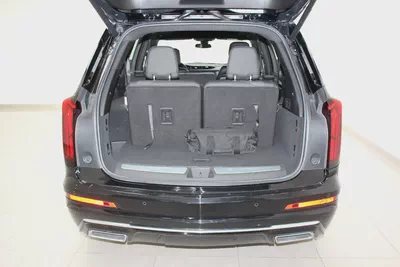 Pristine 2023 Cadillac XT6 Luxury | GCC Specs-4