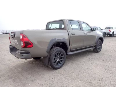 Toyota Hilux ADVENTURE Toyota hilux 2.8L Diesel MY2024 FOR EXPORT-4