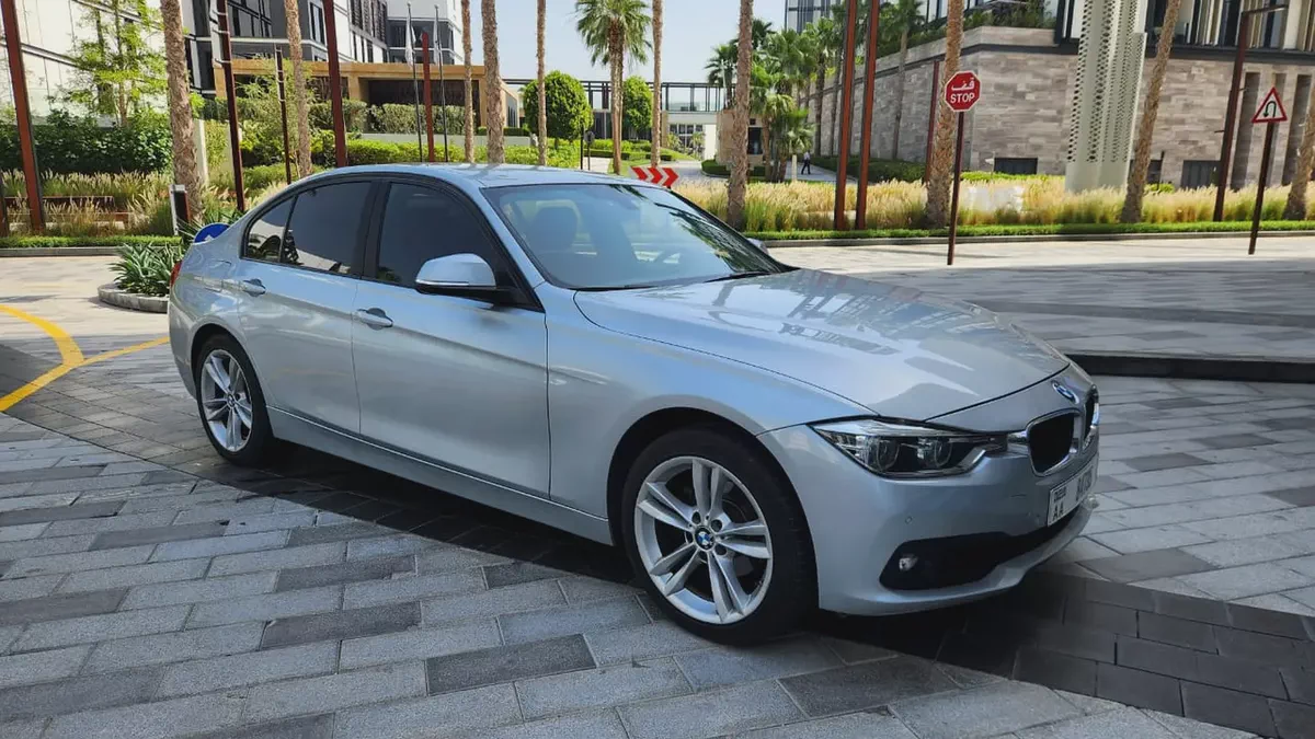 2018-BMW 318i-Excellent Condition-Bank Finance Available-1-1