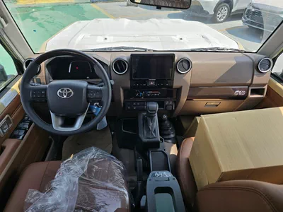 TOYOTA LAND CRUISER 79 DOUBLE CAB LX 4.0L-11