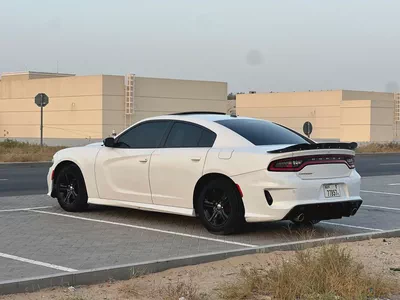 دودج تشارجر sxt 2019 فل اوبشن بحالة جيدة-4