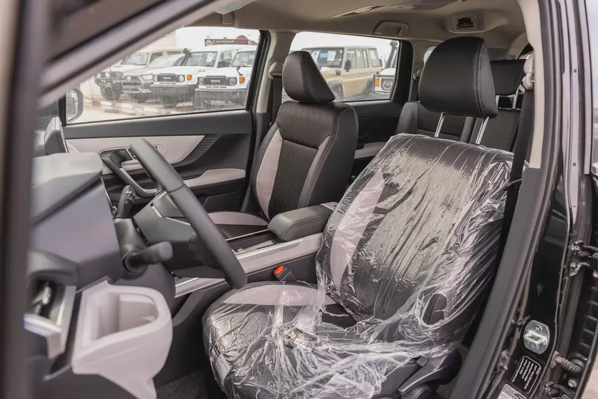 2025 Toyota Veloz - GCC Specs - Brand New-10-10