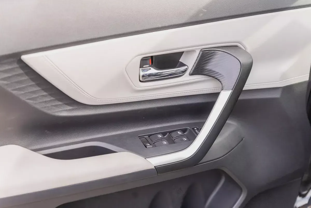 2025 Toyota Veloz - GCC Specs - Brand New-4-4