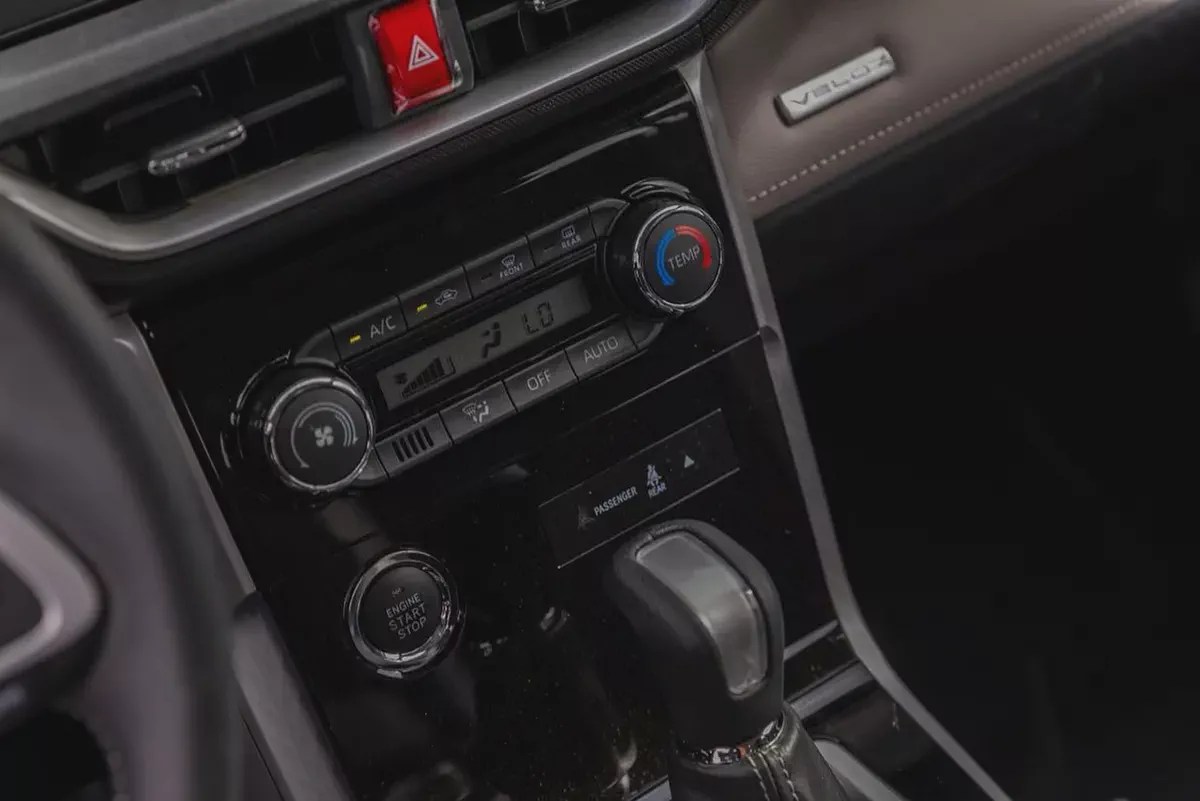 2025 Toyota Veloz - GCC Specs - Brand New-6-6