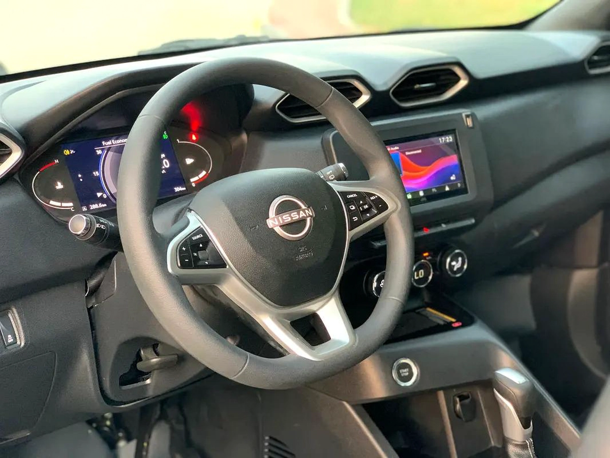 Nissan Magnite SV-4-4