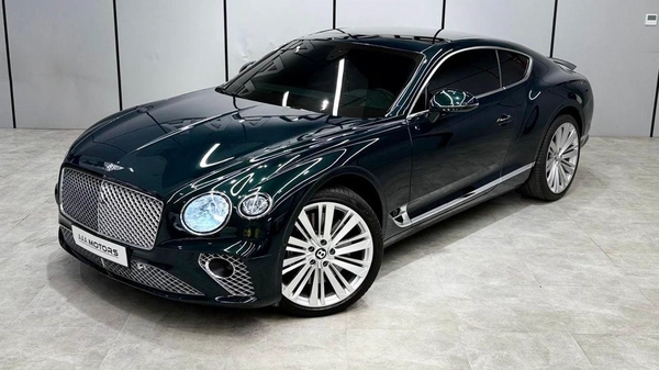 Bentley Continental GT W12 | GCC | Viridian Green | Accident free