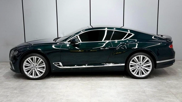 Bentley Continental GT W12 | GCC | Viridian Green | Accident free