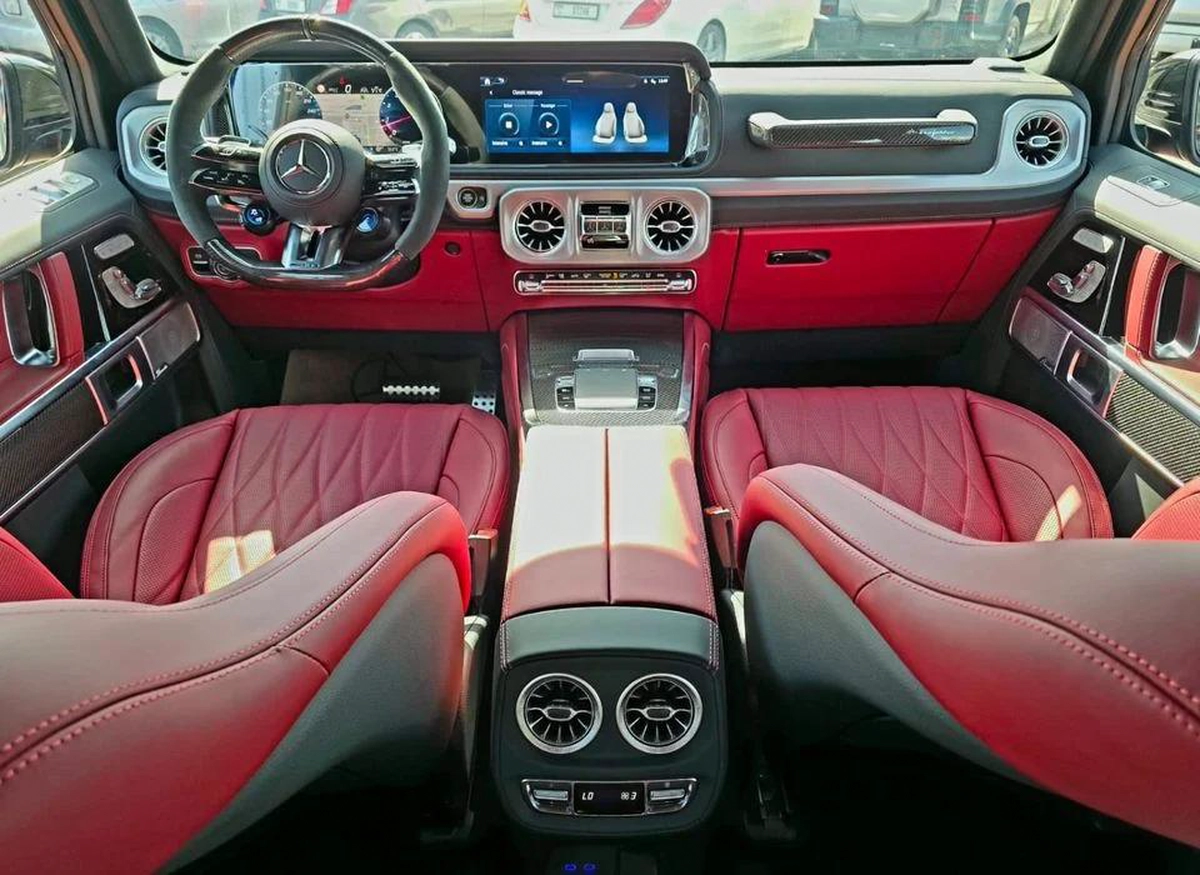 Mercedes Benz G63 AMG Double Night Package Under Agency Warranty GCC - AED 1,140,000-6-6
