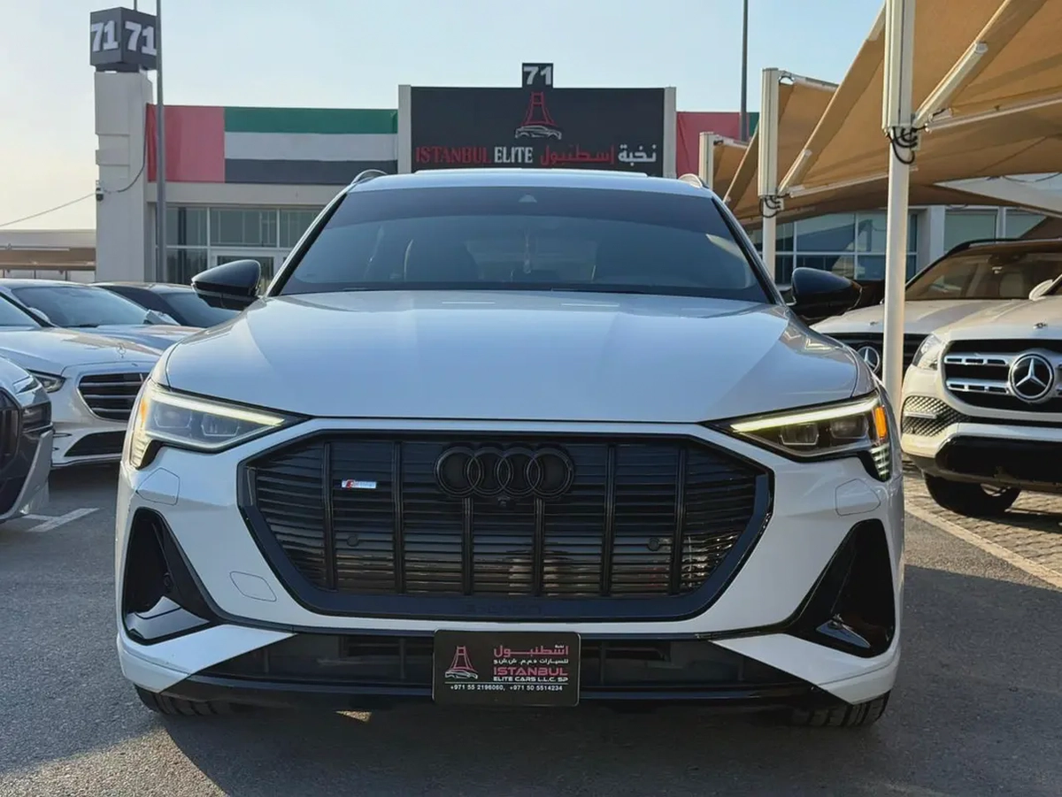 2023 Audi e-tron 50 S-Line Sportback - Pristine Condition-1-1