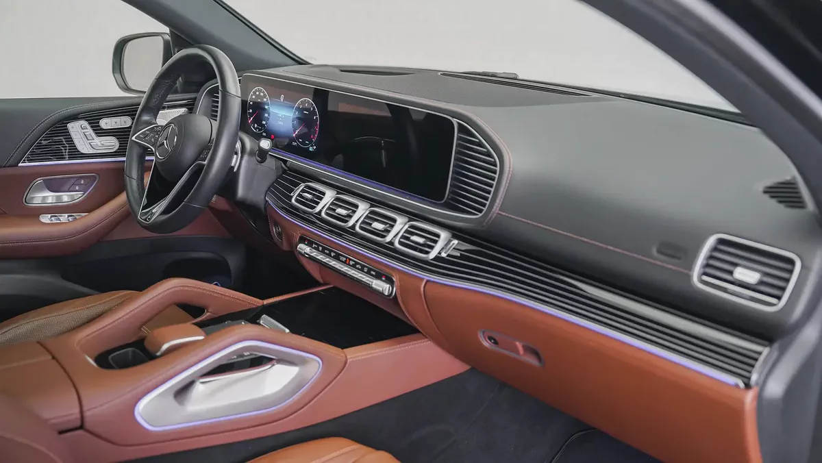 2025  Mercedes-Benz GLE 450 4MATIC | GCC Specs | Mercedes-Benz EMC Active Warranty August 2030-5-5
