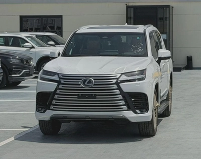 Lexus LX700h SIGNATURE Lexus LX 700 Hybrid, Auto Park, White/Tan.-12