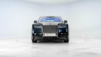 Rolls-Royce Phantom VIII-9