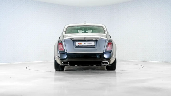 Rolls-Royce Phantom VIII