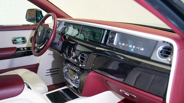 Rolls-Royce Phantom VIII