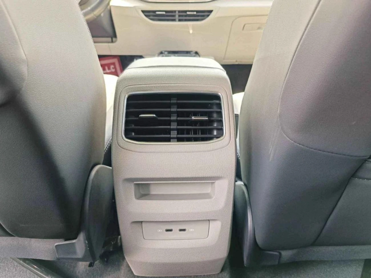 Volkswagen ID.4 CROZZ PRO / ELECTRIC / 360 CAMERA / HEAD UP DISPLAY / PANORAMIC ROOF / CODE#0497-7-7
