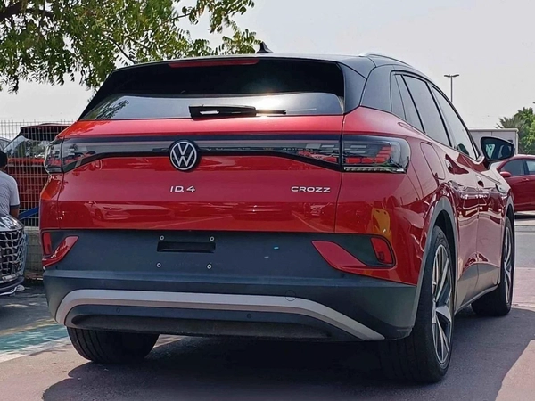 Volkswagen ID.4 CROZZ PRO / ELECTRIC / 360 CAMERA / HEAD UP DISPLAY / PANORAMIC ROOF / CODE#0497