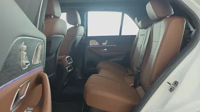 2025 Mercedes-Benz GLE 450 4MATIC | GCC Specs | Almost New | 7 Seater SUV | VSB 37163-11