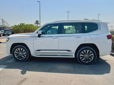 Toyota Land Cruiser VXR 2026 GCC Specs-3