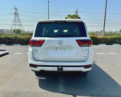Toyota Land Cruiser VXR 2026 GCC Specs-5