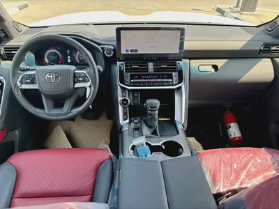 Toyota Land Cruiser VXR 2026 GCC Specs-7