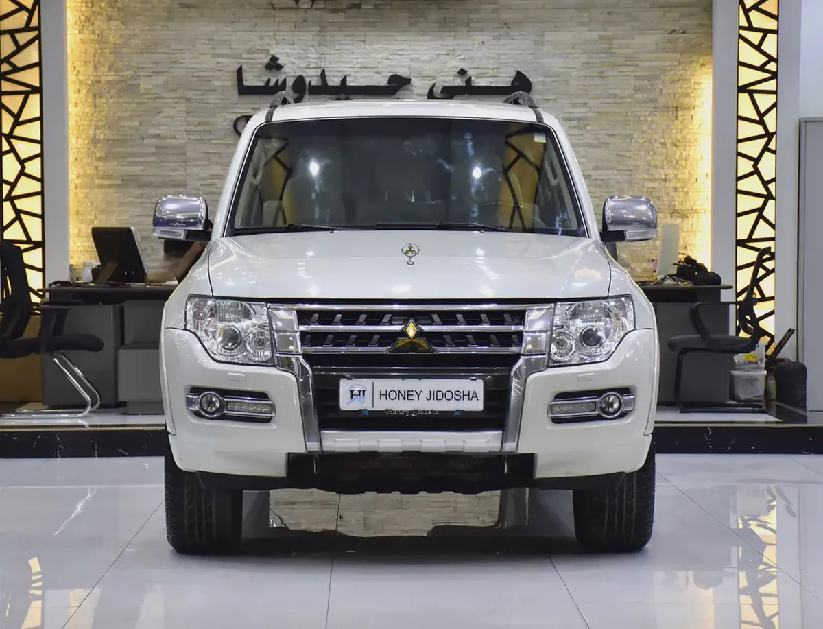AED 1,249 EMi at 0% DP | Mitsubishi Pajero GLS ( 2020 Model ) in White Color GCC Specs
