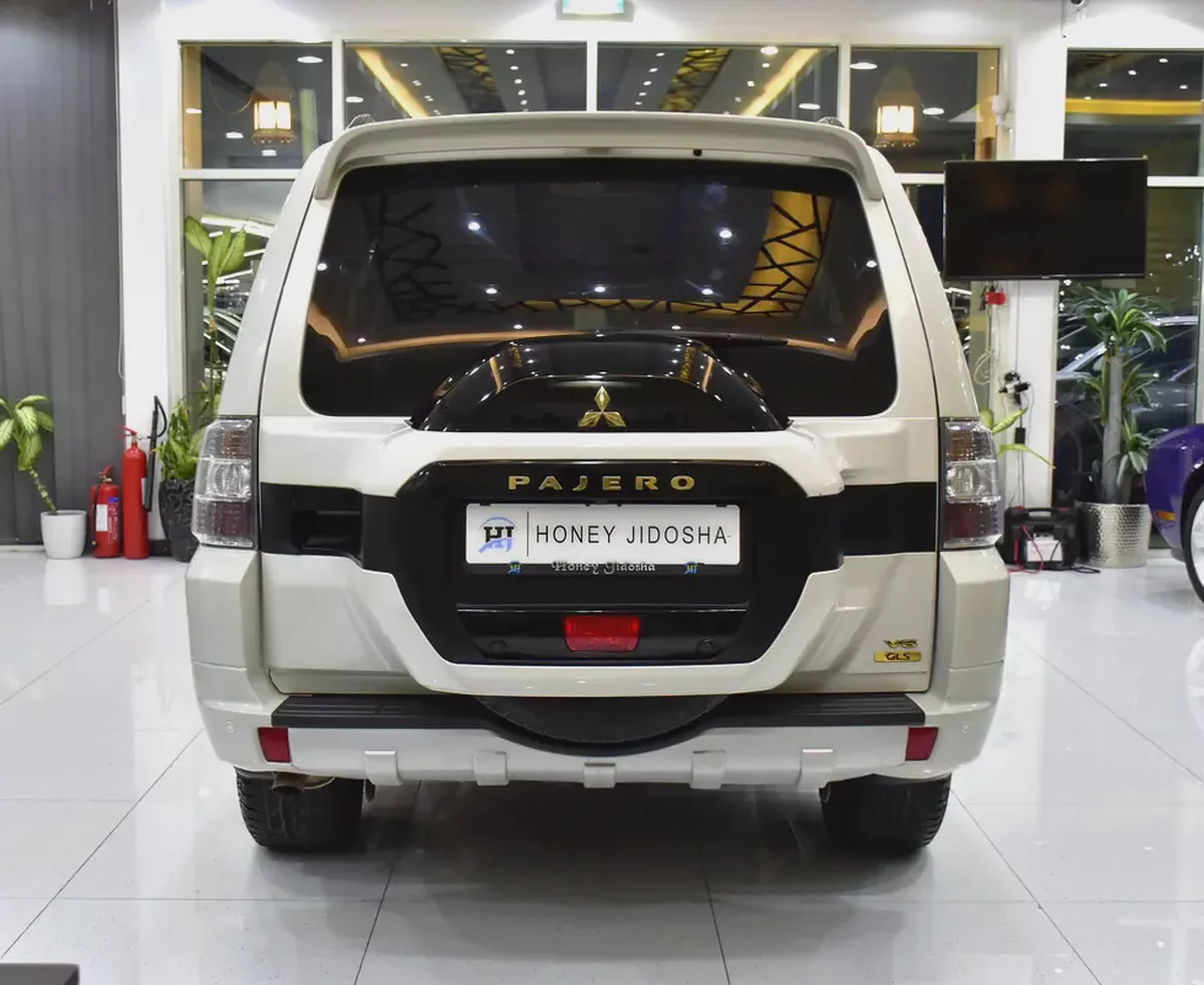AED 1,249 EMi at 0% DP | Mitsubishi Pajero GLS ( 2020 Model ) in White Color GCC Specs-4-4